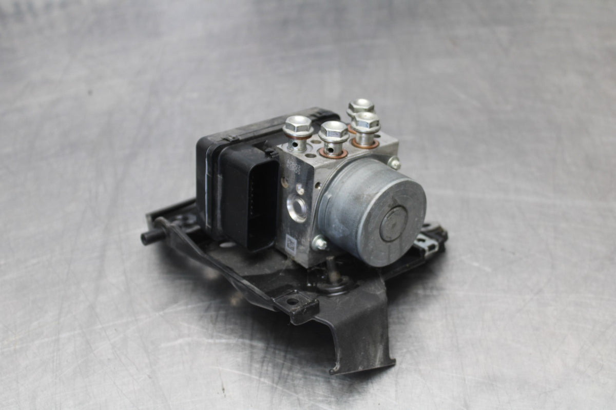 16 APRILIA TUONO V4 1100 ABS PUMP UNIT MODULE BB905