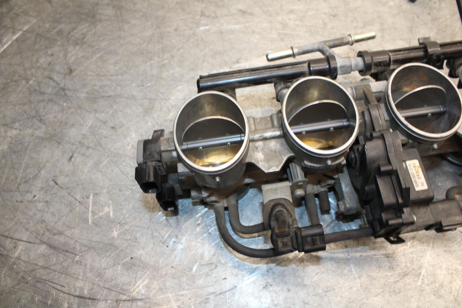 2009 Kawasaki Ninja ZX6R ZX600R MAIN FUEL INJECTORS / THROTTLE BODIES BB538