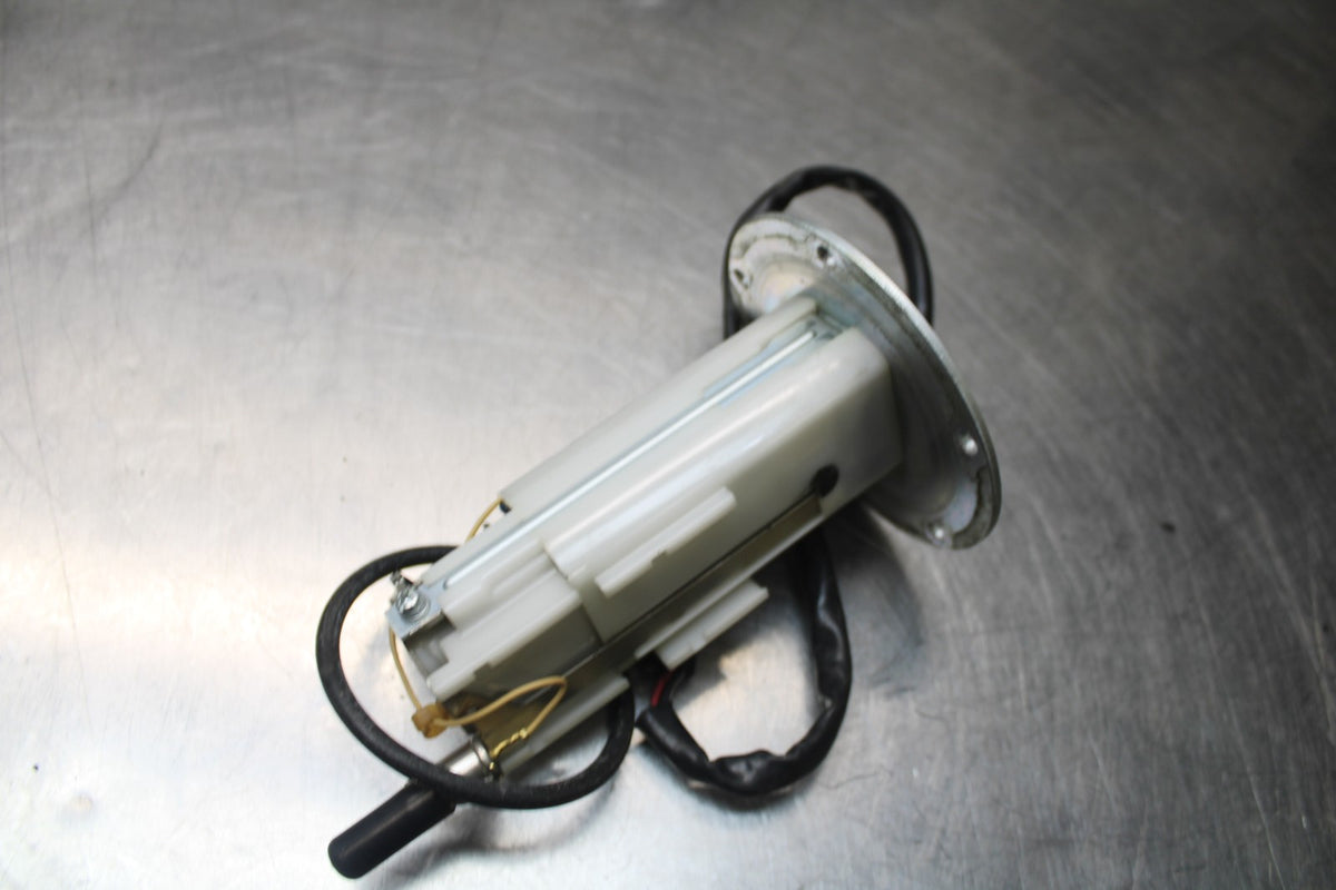 07-08 KAWASAKI NINJA ZX6R FUEL PUMP GAS PETROL SENDER UNIT 49040-0023 BB855