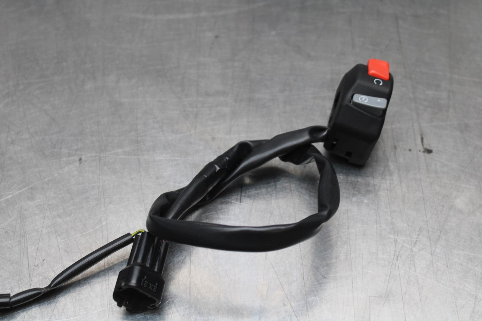 23-24 KAWASAKI NINJA ZX14R NEW!! RIGHT CLIP KILL OFF START SWITCH BB764