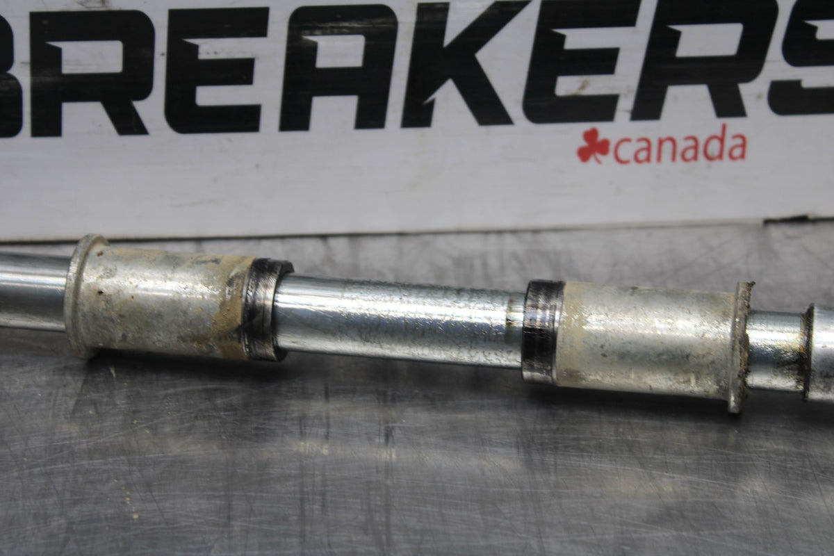 07-25 KAWASAKI VULCAN 900 VN900D CLASSIC LT FRONT WHEEL AXLE PIVOT BOLT BB842