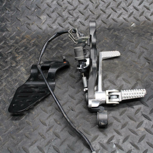 08-16 YAMAHA YZF R6 RIGHT REARSET REAR SET DRIVER FOOT PEG REST STOP BB209