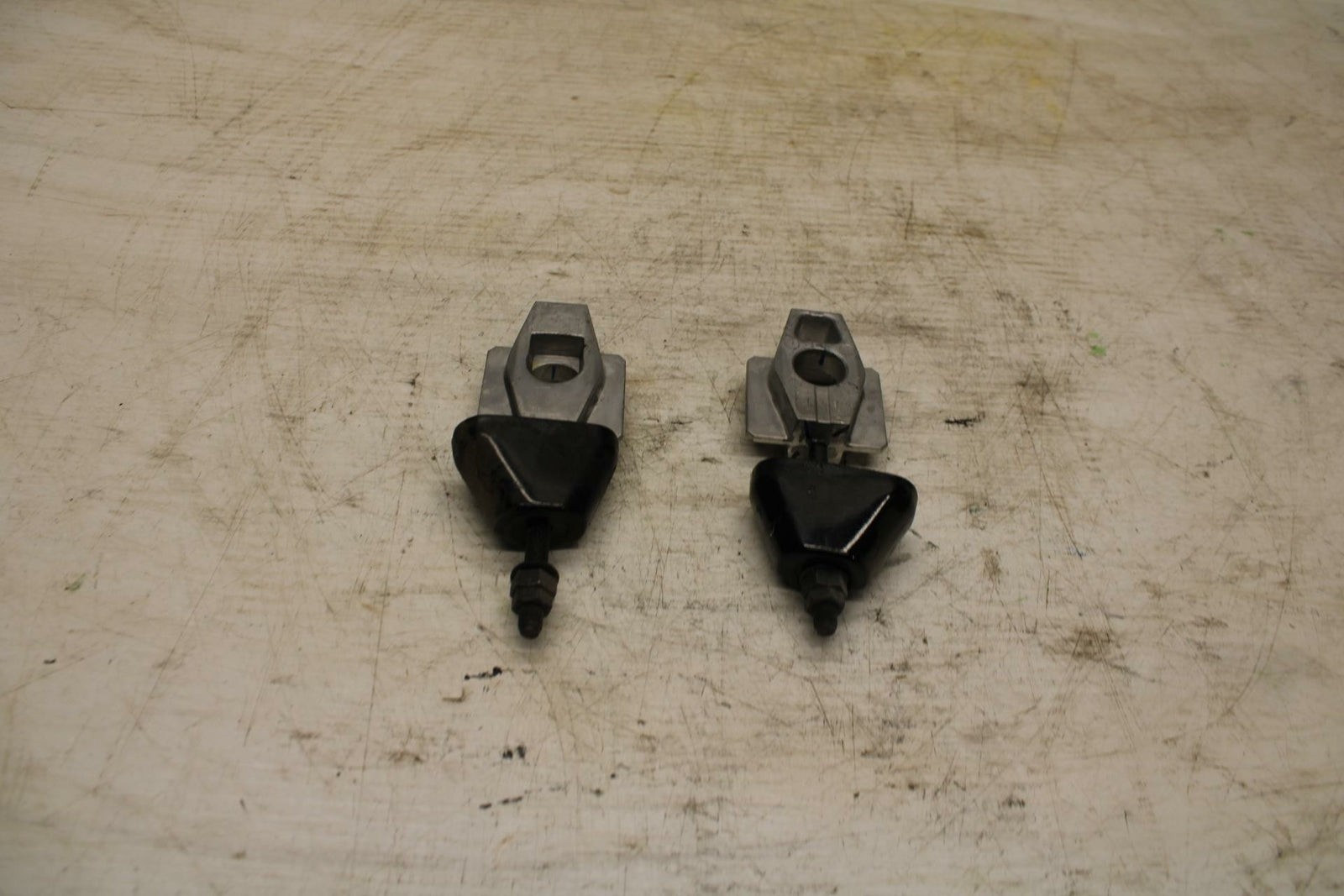 11-12 KAWASAKI NINJA 400 EX400 C  CHAIN TENSIONER ADJUSTMENT BRACKETS BB358 