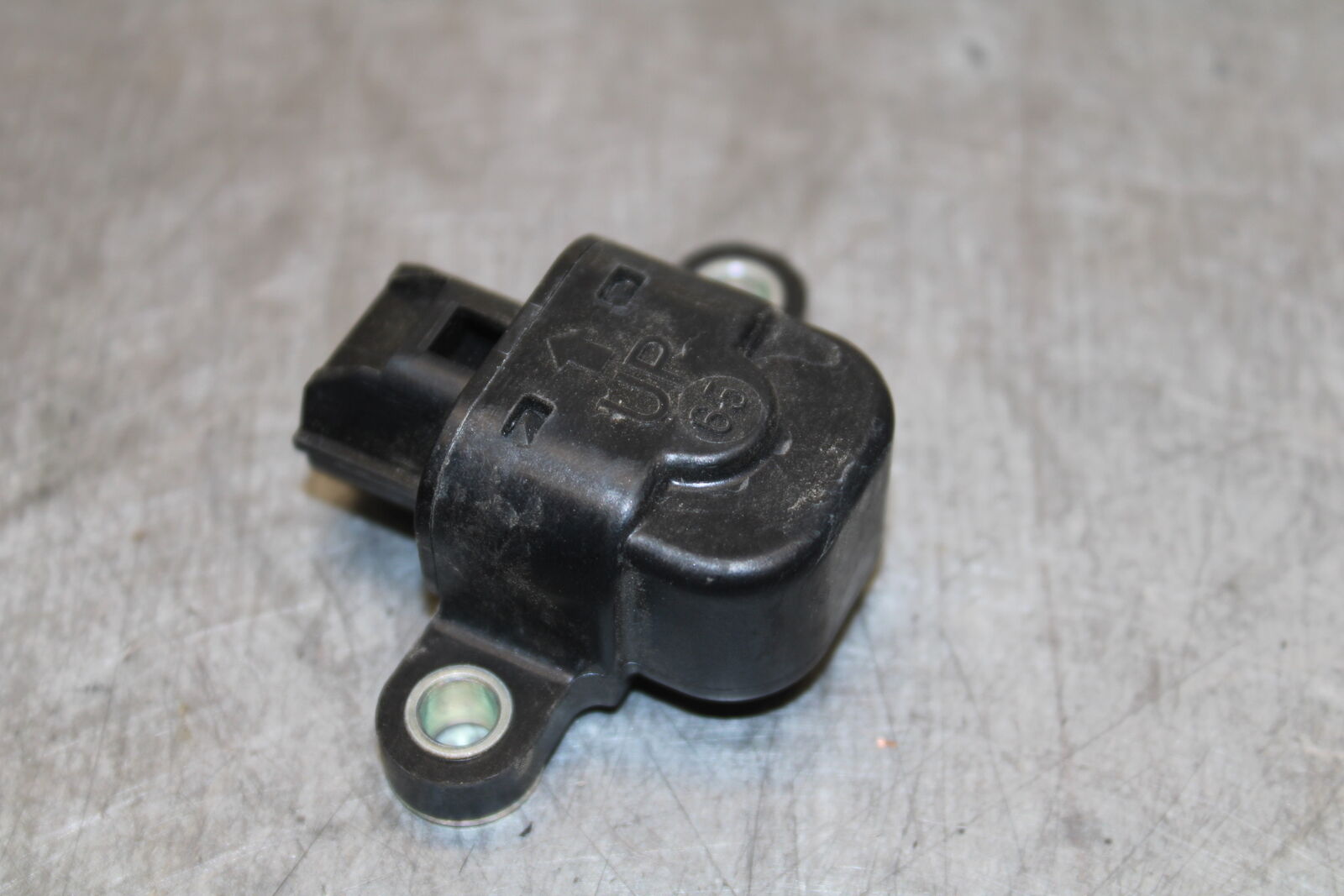 19-23 KAWASAKI NINJA ZX6R TIP OVER BANK ANGLE CRASH SENSOR SWITCH  BB701