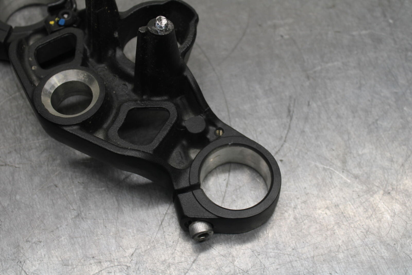 18-23 KAWASAKI NINJA 400 EX400 ABS FORKS UPPER TRIPLE TREE CLAMP BB747