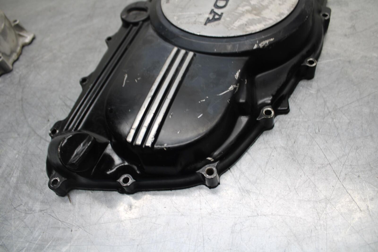 1983 Honda V45 Magna VF750C CLUTCH SIDE ENGINE MOTOR COVER 11330-MB0-770 BB91