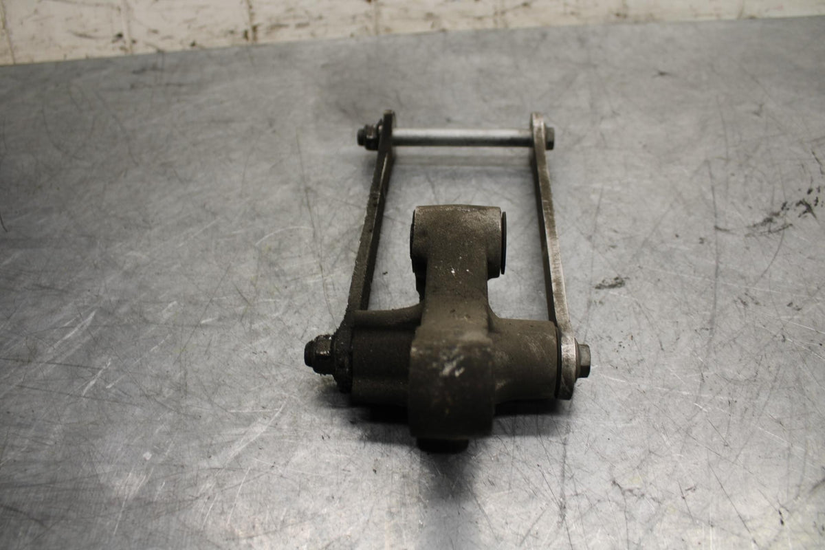 2009 Kawasaki Ninja ZX6R ZX600R REAR DOGBONE SHOCK LINKAGE LINK BB548