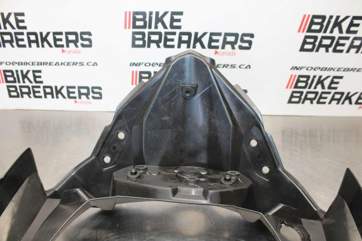 18-23 KAWASAKI NINJA 400 EX400 ABS FRONT CENTER COWL FAIRING BB192