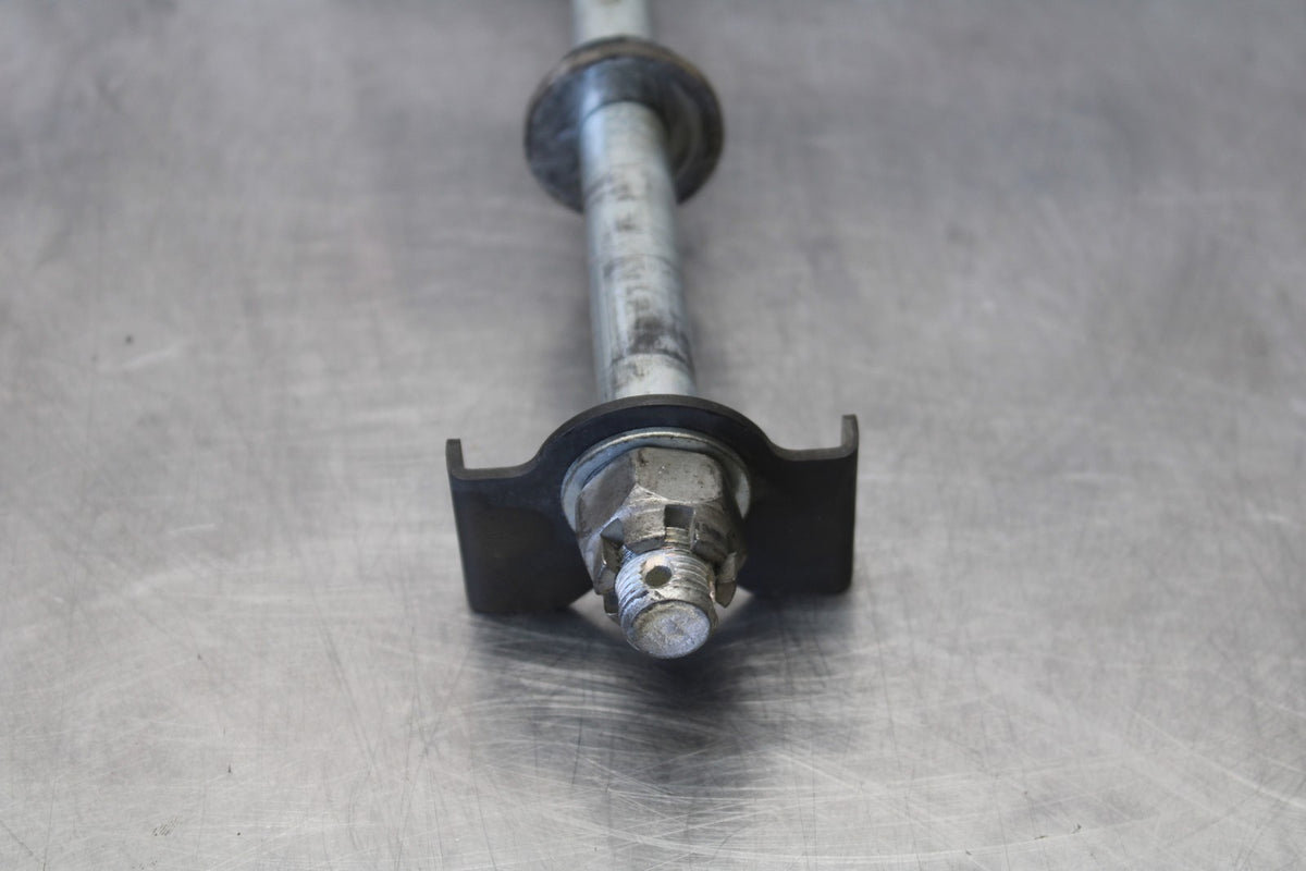 24-25 KAWASAKI ELIMINATOR 450 REAR AXLE BACK WHEEL RIM PIVOT BOLT AXEL BB869