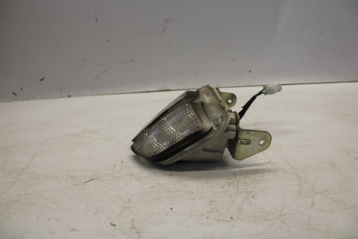 06-07 SUZUKI GSXR600 REAR TAIL TAILLIGHT BACK BRAKE LIGHT 35710-01H30 BB275