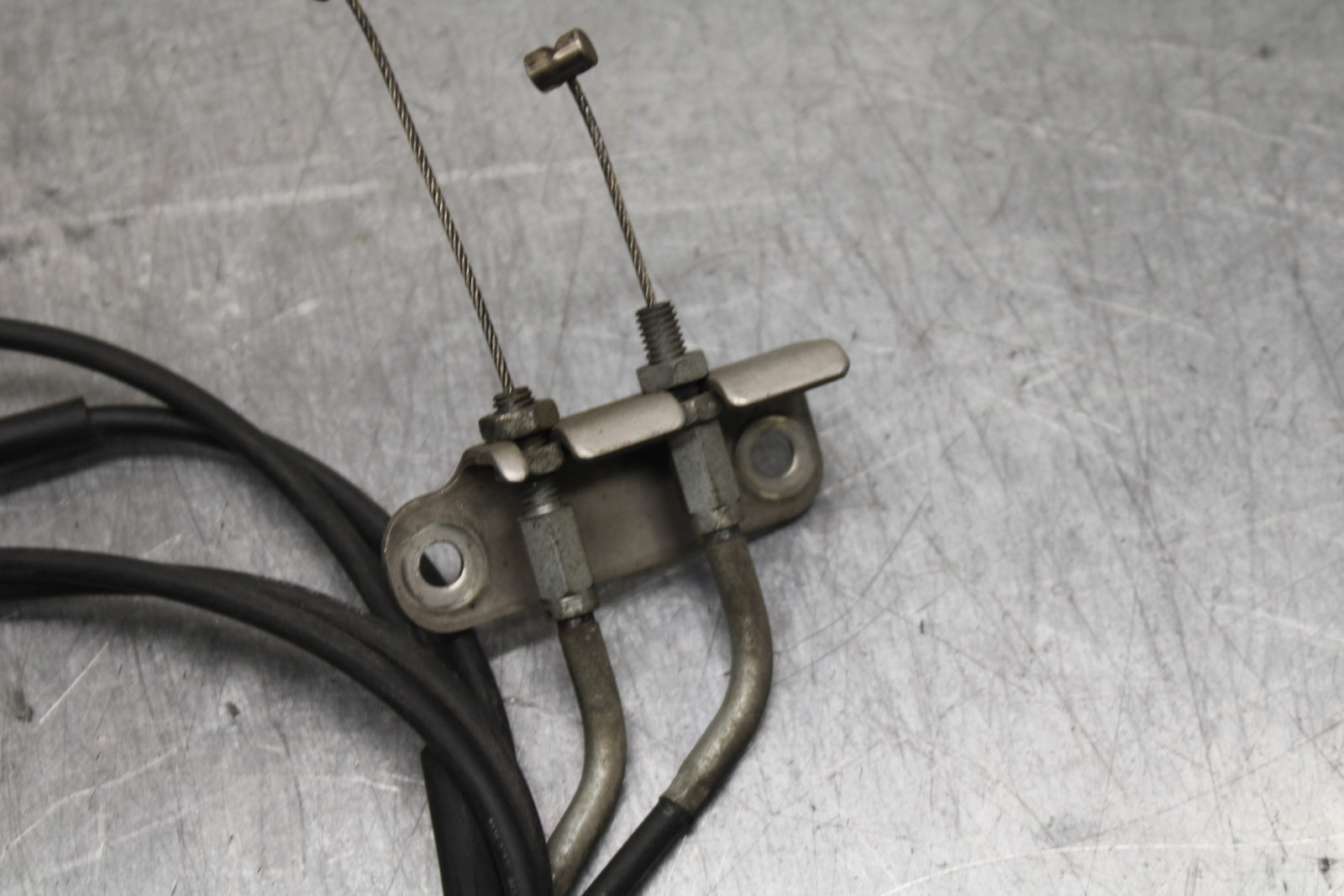 06-07 SUZUKI GSXR750 THROTTLE CABLES LINES  BB110