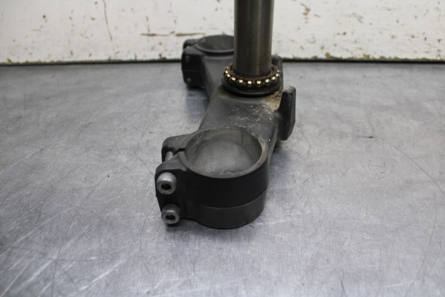 12-13 KAWASAKI Z1000 FRONT FORKS CLAMP LOWER TRIPLE TREE STEM BB743