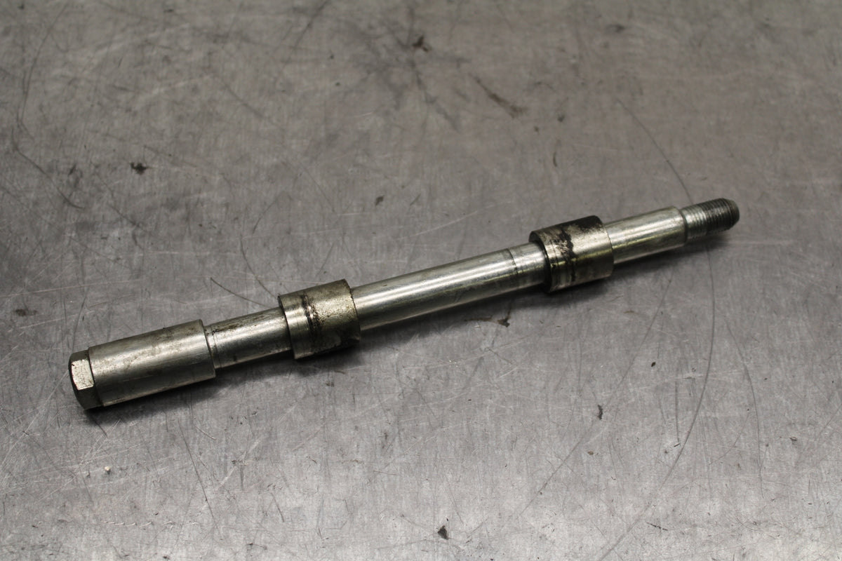 15-16 HONDA CB300F FRONT WHEEL RIM AXLE PIVOT BOLT BB740