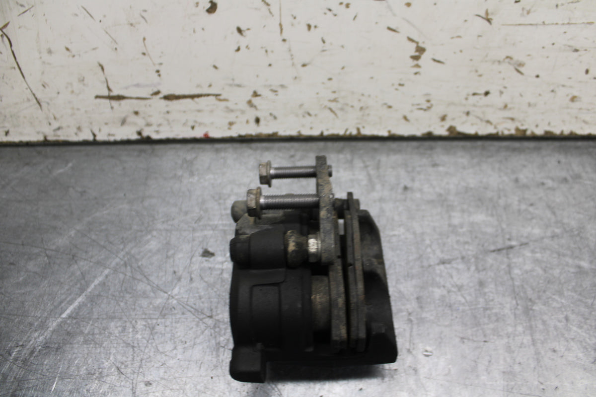 24 KAWASAKI NINJA 500 ABS RIGHT FRONT BRAKE CALIPER BB744