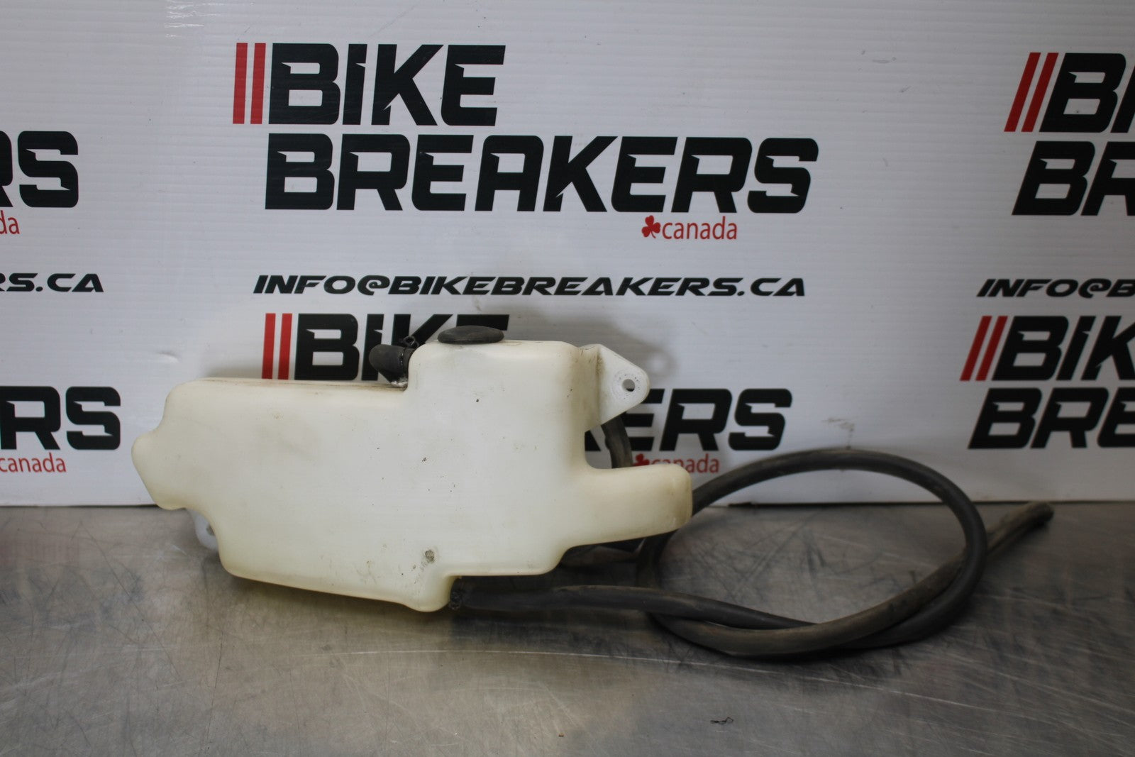 03-08 KAWASAKI VULCAN 1600 COOLANT WATER TANK RESERVOIR BOTTLE BB196