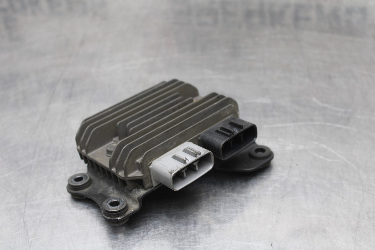 08 KAWASAKI NINJA ZX10R RECTIFIER VOLTAGE REGULATOR BB201