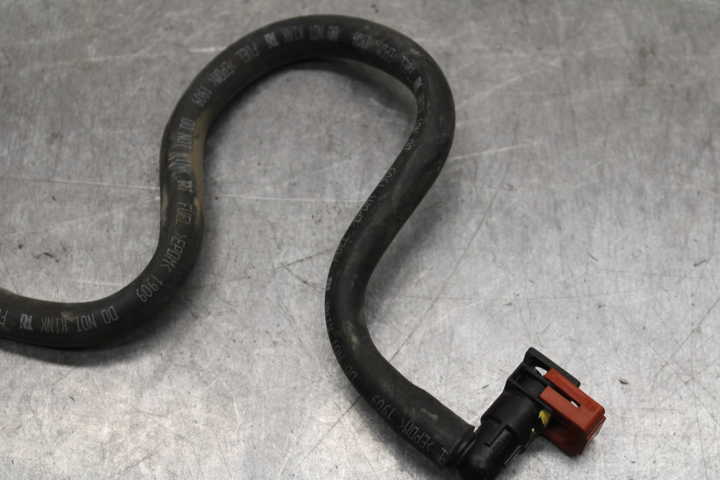 18-24 KAWASAKI NINJA 650 FUEL HOSE GAS LINE TUBE PIPE BB725