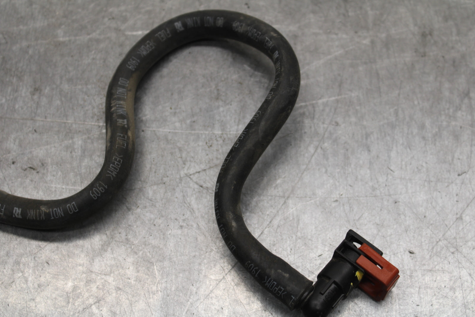 18-24 KAWASAKI NINJA 650 FUEL HOSE GAS LINE TUBE PIPE BB725