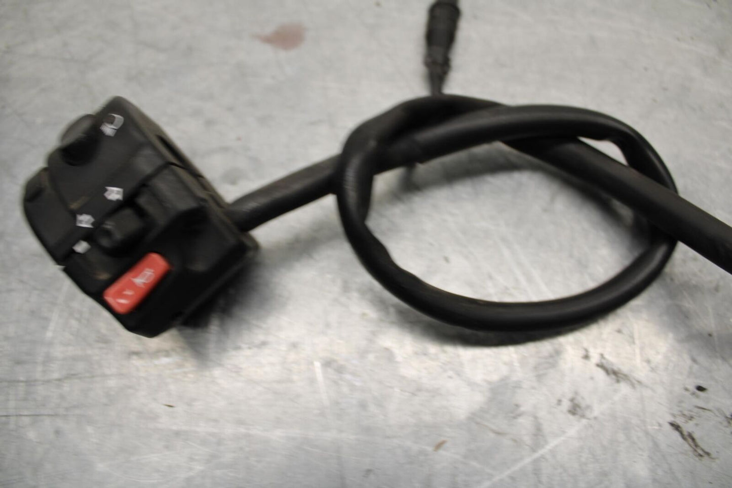 14-15 TRIUMPH STREET TRIPLE R LEFT  HANDLE HORN SIGNALS SWITCH SWITCHES BB441
