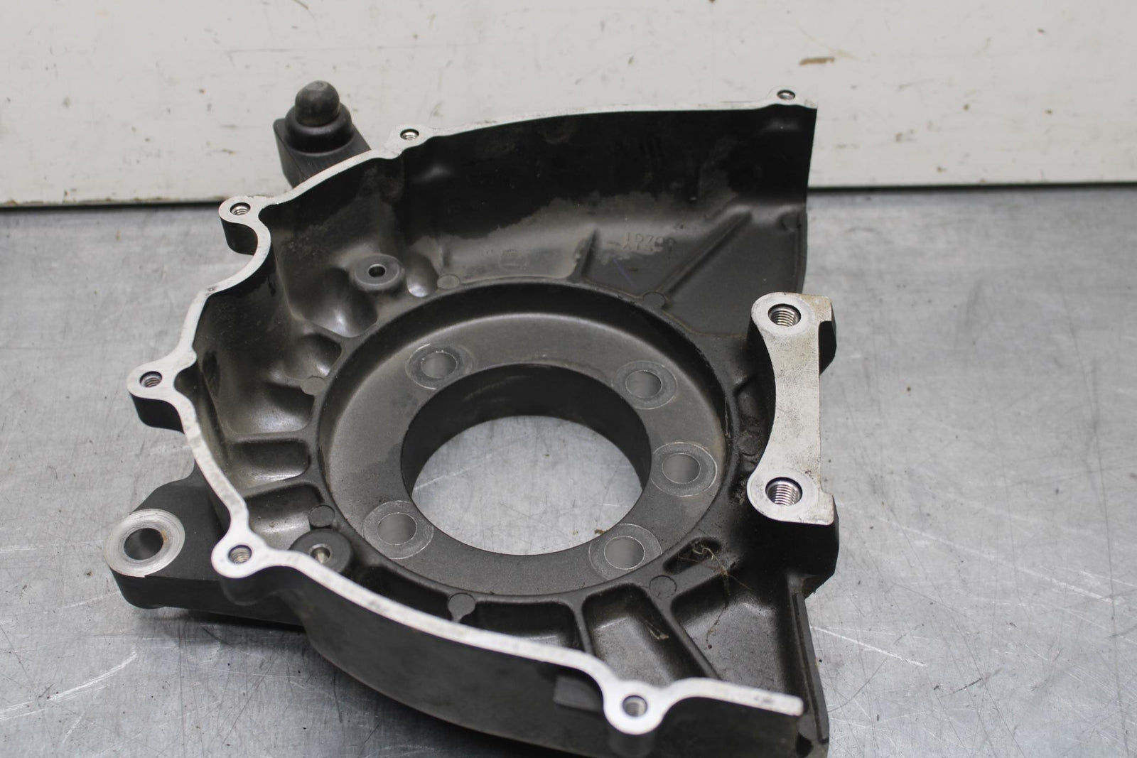 06-14 YAMAHA ROADLINER S XV1900S ENGINE INNER SPROCKET COVER BB619