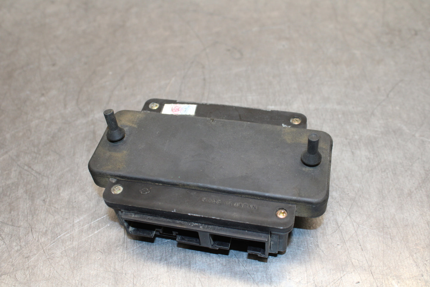 03-08 KAWASAKI VULCAN 1600 FUSE BOX BB123