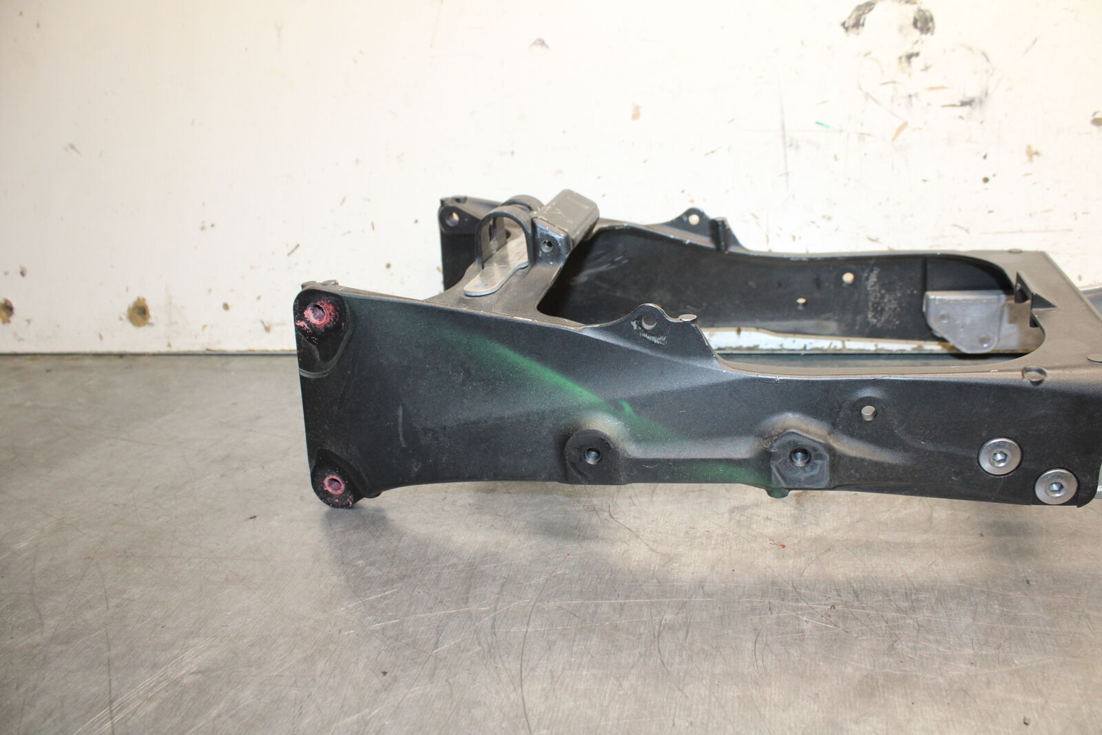13-17 KAWASAKI NINJA ZX6R ZX636E REAR SUBFRAME BACK SUB FRAME BB735