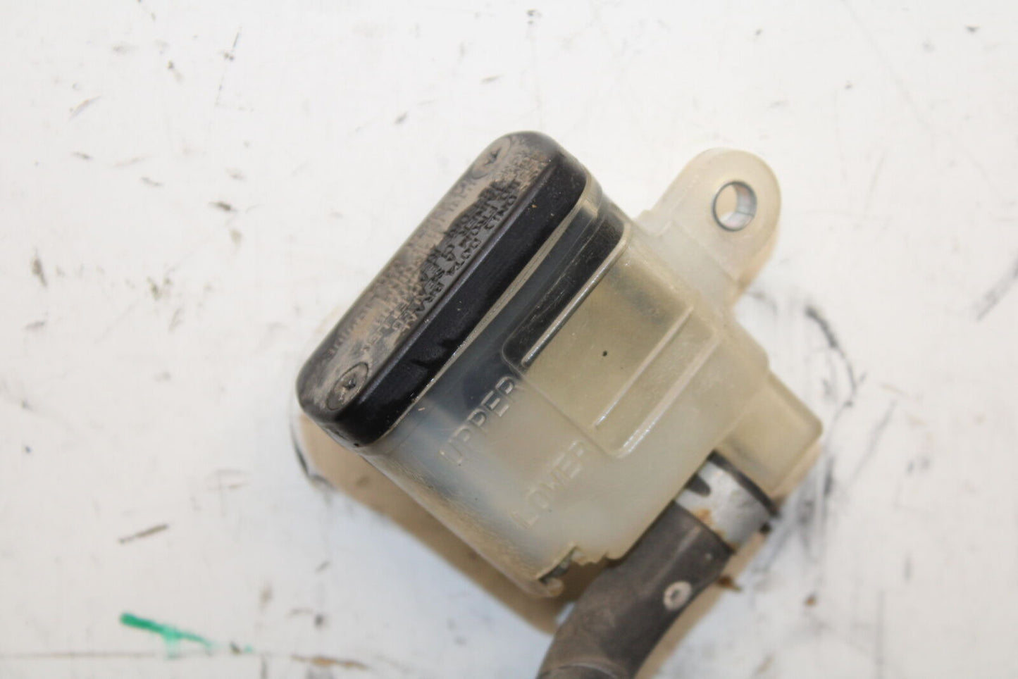 08-09 SUZUKI GSXR600 RIGHT REARSET REAR SET DRIVER FOOT PEG REST STOP BB728