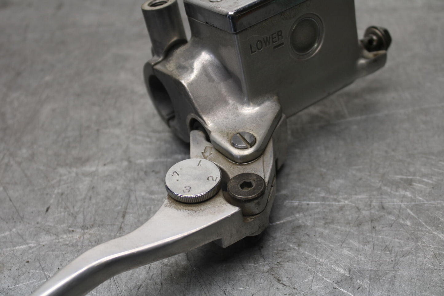 05-09 SUZUKI BOULEVARD C90 FRONT BRAKE MASTER CYLINDER BB692