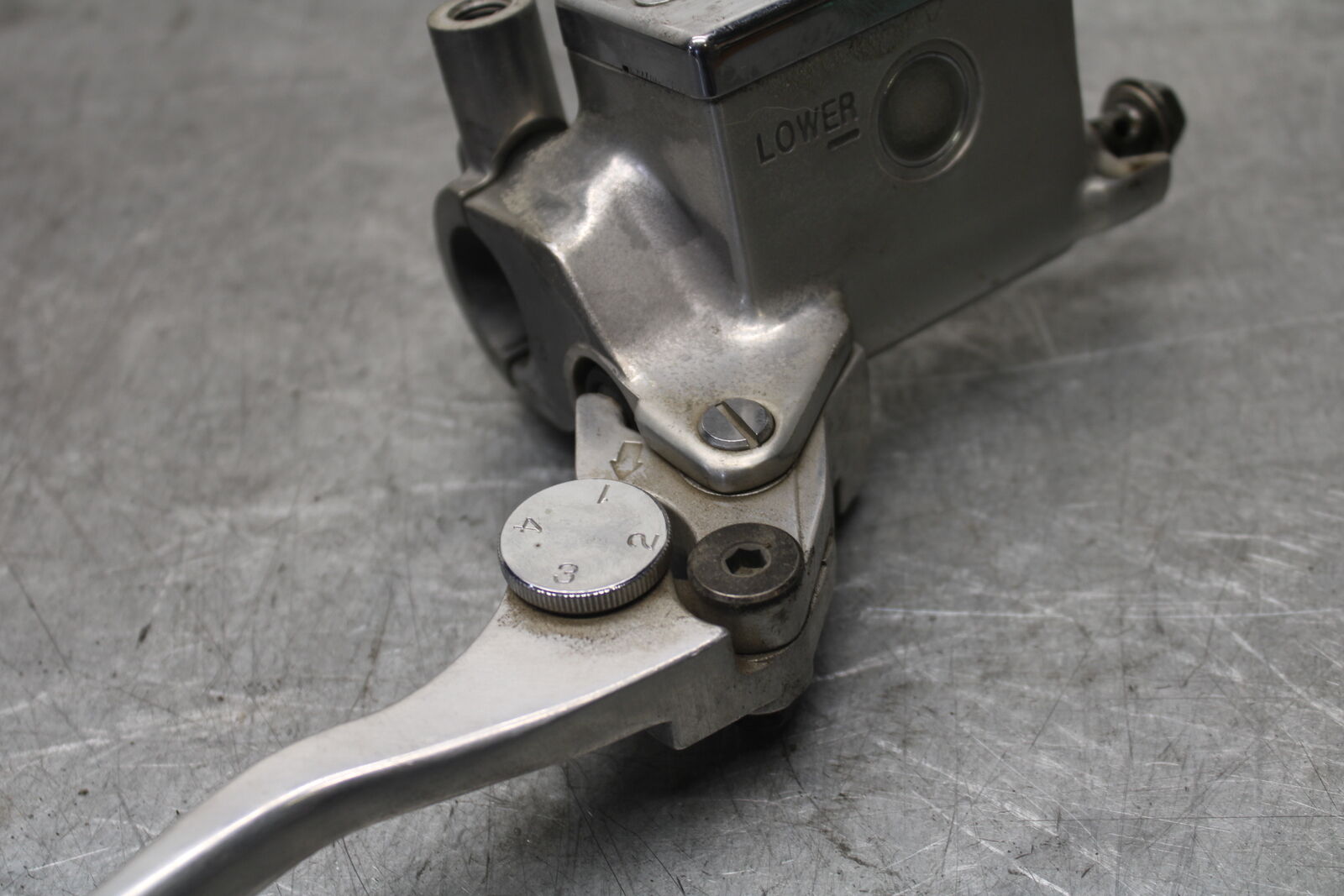 05-09 SUZUKI BOULEVARD C90 FRONT BRAKE MASTER CYLINDER BB692