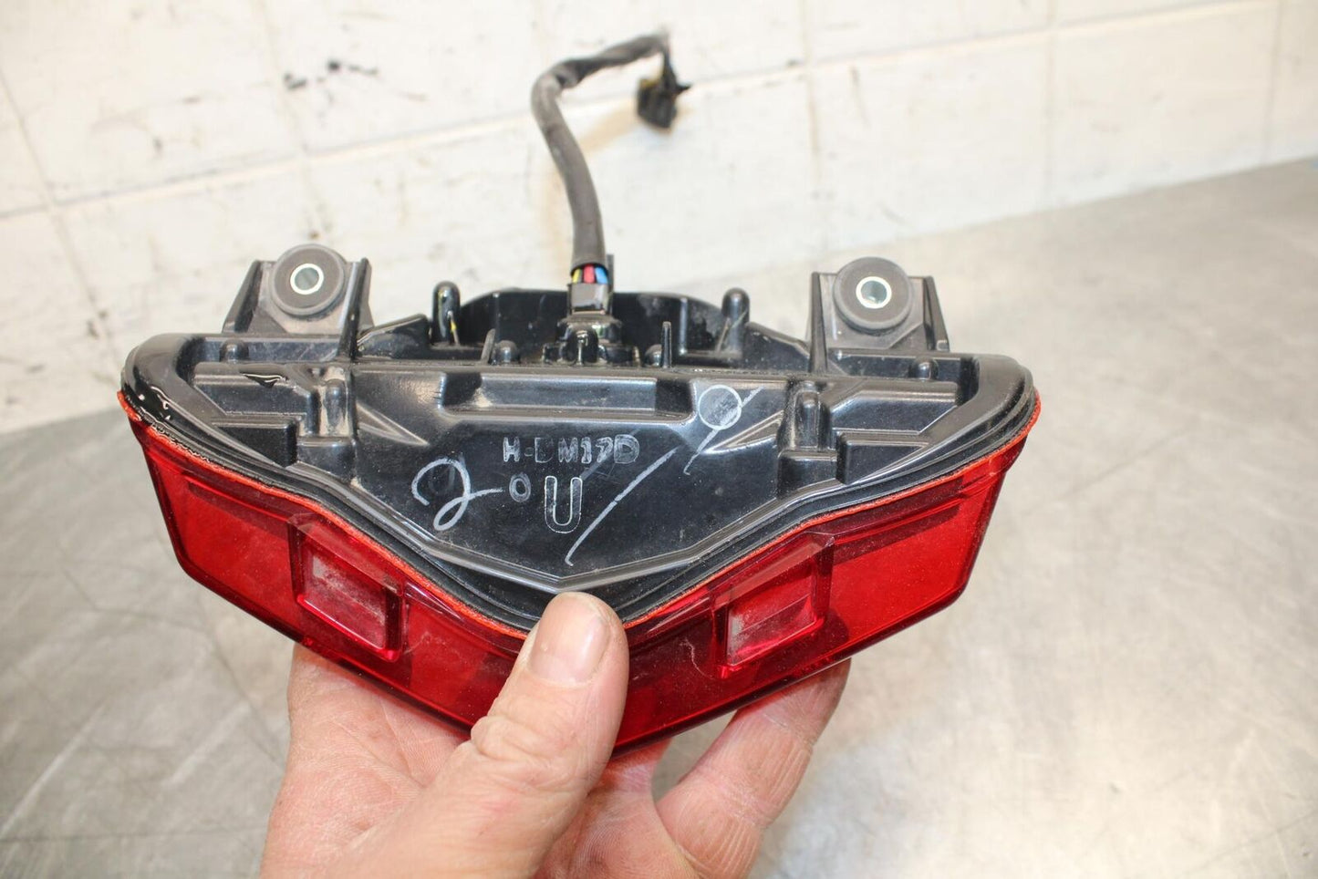 15-17 KAWASAKI EX 650 NINJA EX650 ABS REAR TAIL TAILLIGHT BACK BRAKE LIGHT BB494