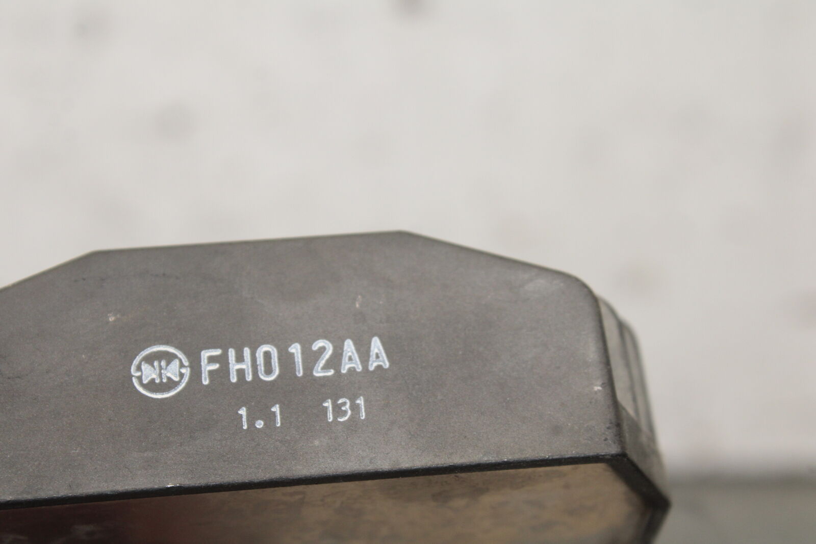 09-14 YAMAHA YZF R1 RECTIFIER VOLTAGE REGULATOR 1D7-81960-01-00 BB696