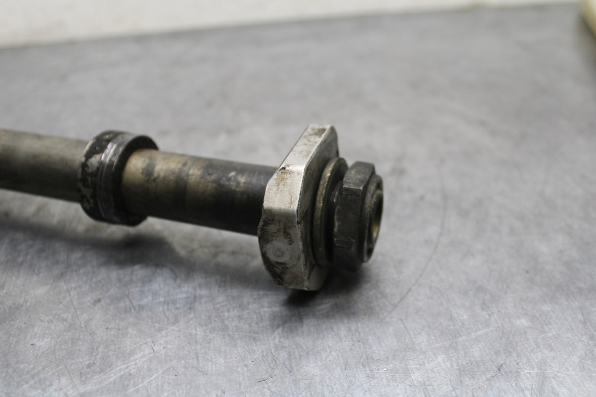 08-10 SUZUKI GSXR 600 REAR AXLE BACK WHEEL RIM PIVOT BOLT AXEL BB132