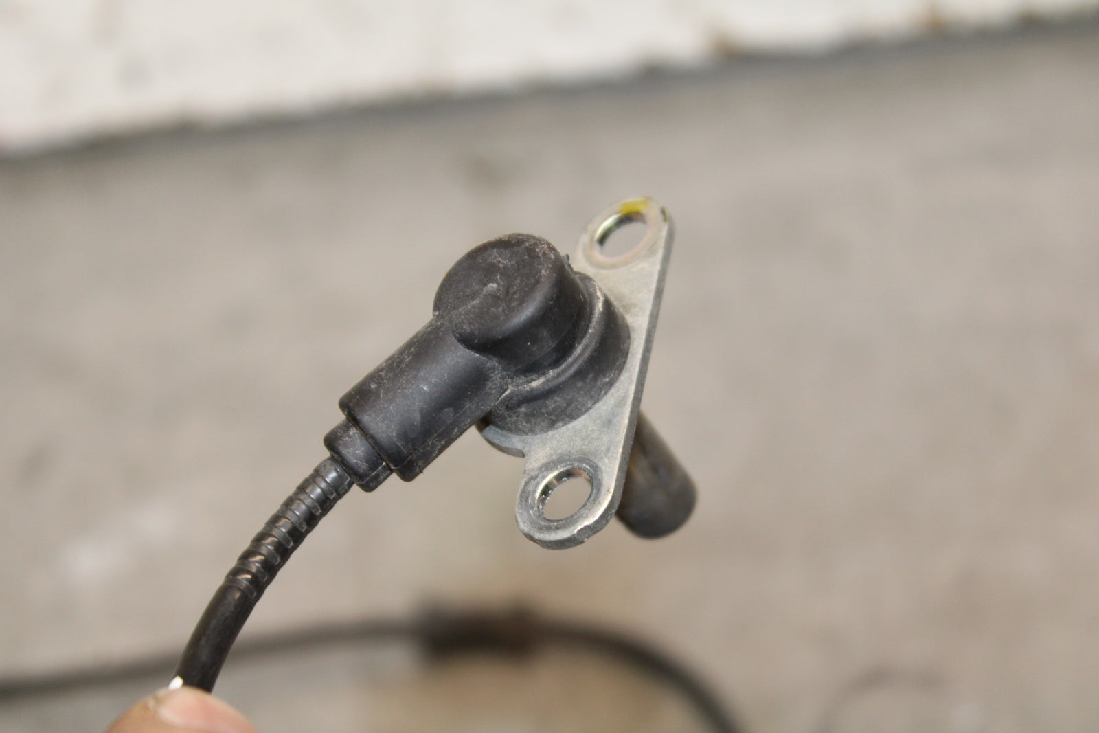 14 HONDA CTX1300A FRONT ABS BRAKE SENSOR BB732