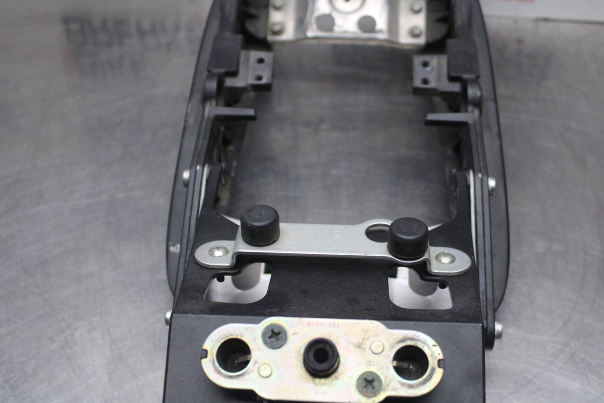 06-07 SUZUKI GSXR 600 REAR SUBFRAME BACK SUB FRAME BB845