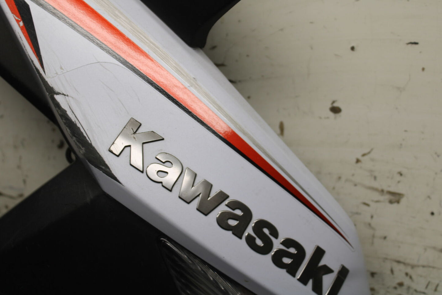 12-13 KAWASAKI Z1000 RIGHT FRONT UPPER MID SIDE FAIRING COWL PLASTIC BB743