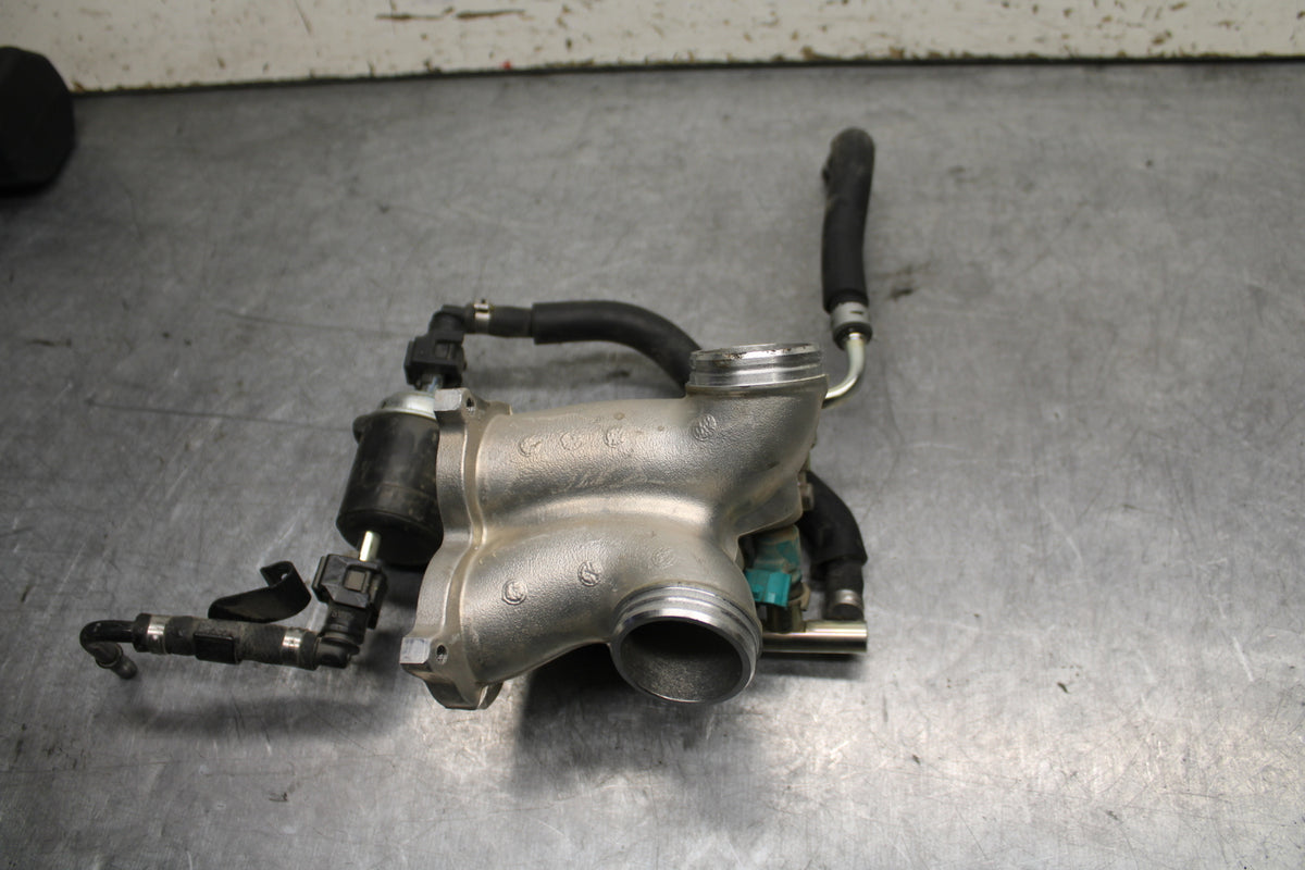 17-24 YAMAHA BOLT XVS950 AIR INTAKE MANIFOLD BB729