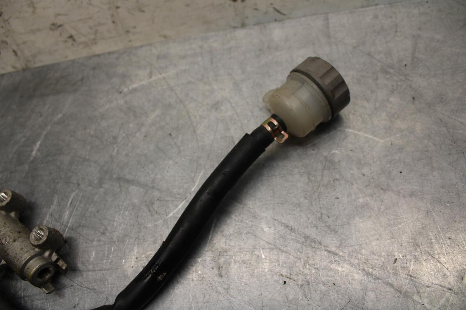 2005 Kawasaki Ninja 500R EX500D REAR BACK BRAKE MASTER CYLINDER W RESERVOIR BB36