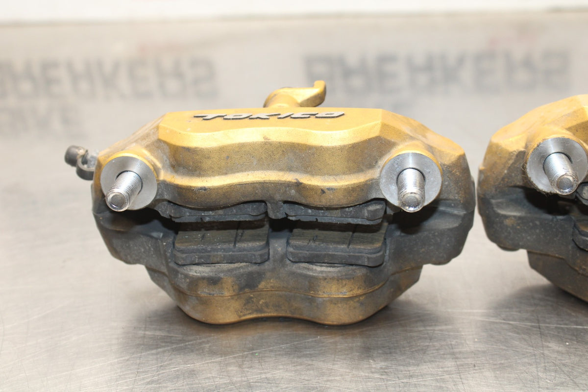 05-06 KAWASAKI NINJA ZX6R RIGHT LEFT FRONT BRAKE CALIPER SET PAIR CALIPERS BB877