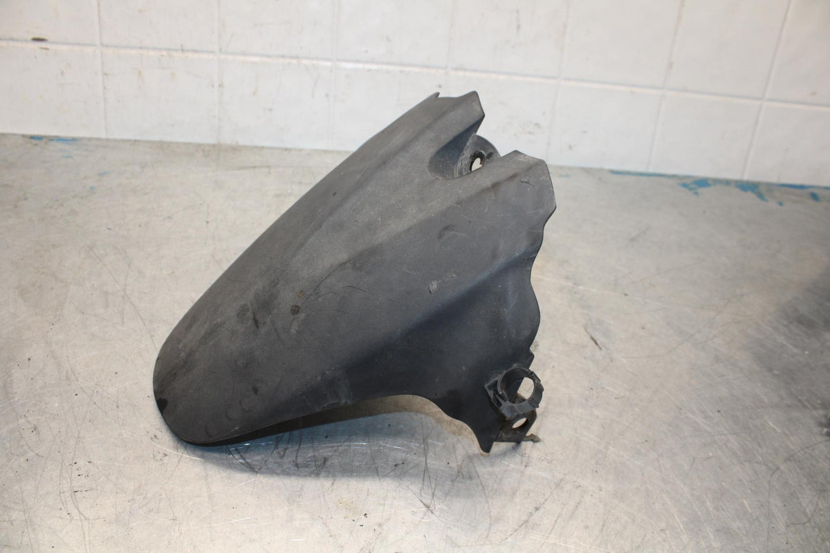 06-07 SUZUKI GSXR750 REAR BACK WHEEL TIRE HUGGER FENDER BB424