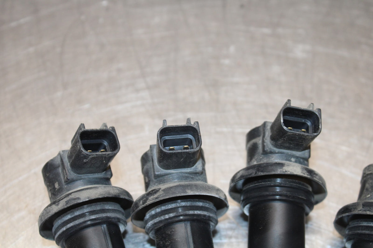 05 YAMAHA YZF R6 IGNITION COILS COIL SPARK PLUG CAPS BB894