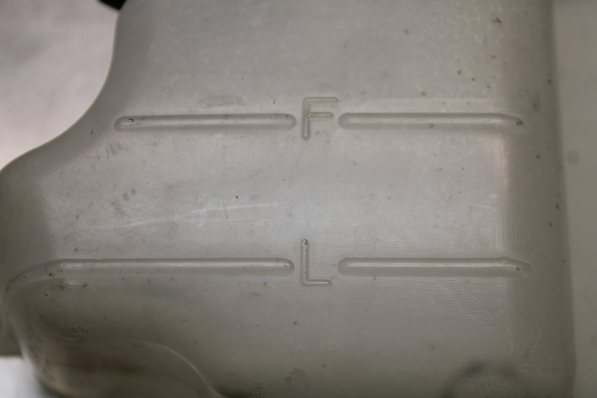 03-04 HONDA CBR600RR COOLANT WATER TANK RESERVOIR BOTTLE BB114