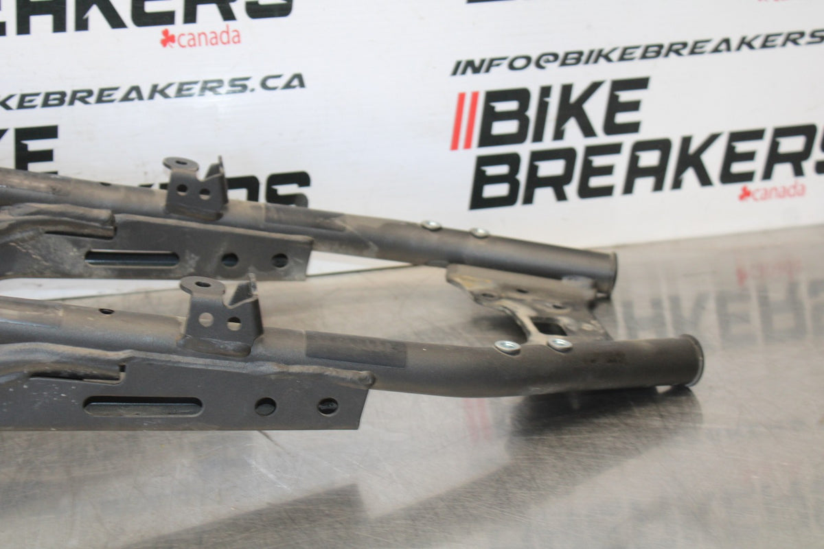 16 YAMAHA XSR900 REAR SUBFRAME BACK SUB FRAME BB786