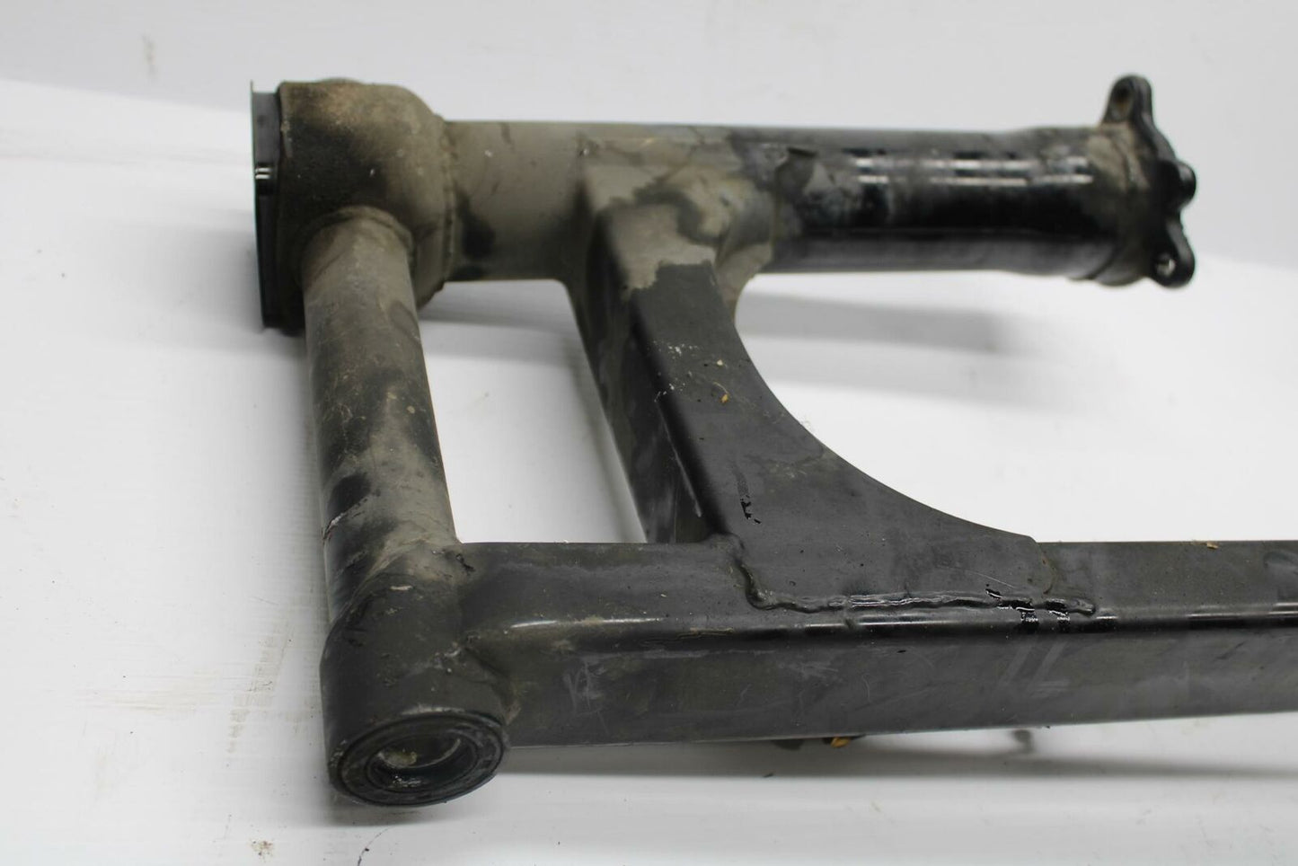 83-86 HONDA V65 MAGNA REAR SWINGARM SUSPENSION ARM BB236