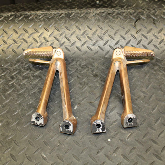 08-09 SUZUKI GSXR750 REAR BACK PASSENGER PEG SET PAIR BB 179