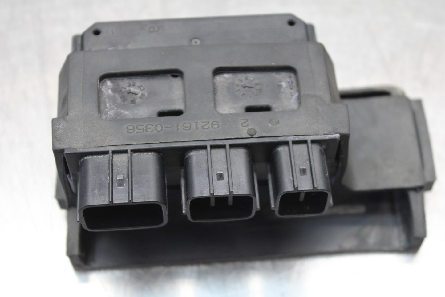 21-23 KAWASAKI NINJA ZX6R RELAY ASSEMBLY FUSE BOX BB179
