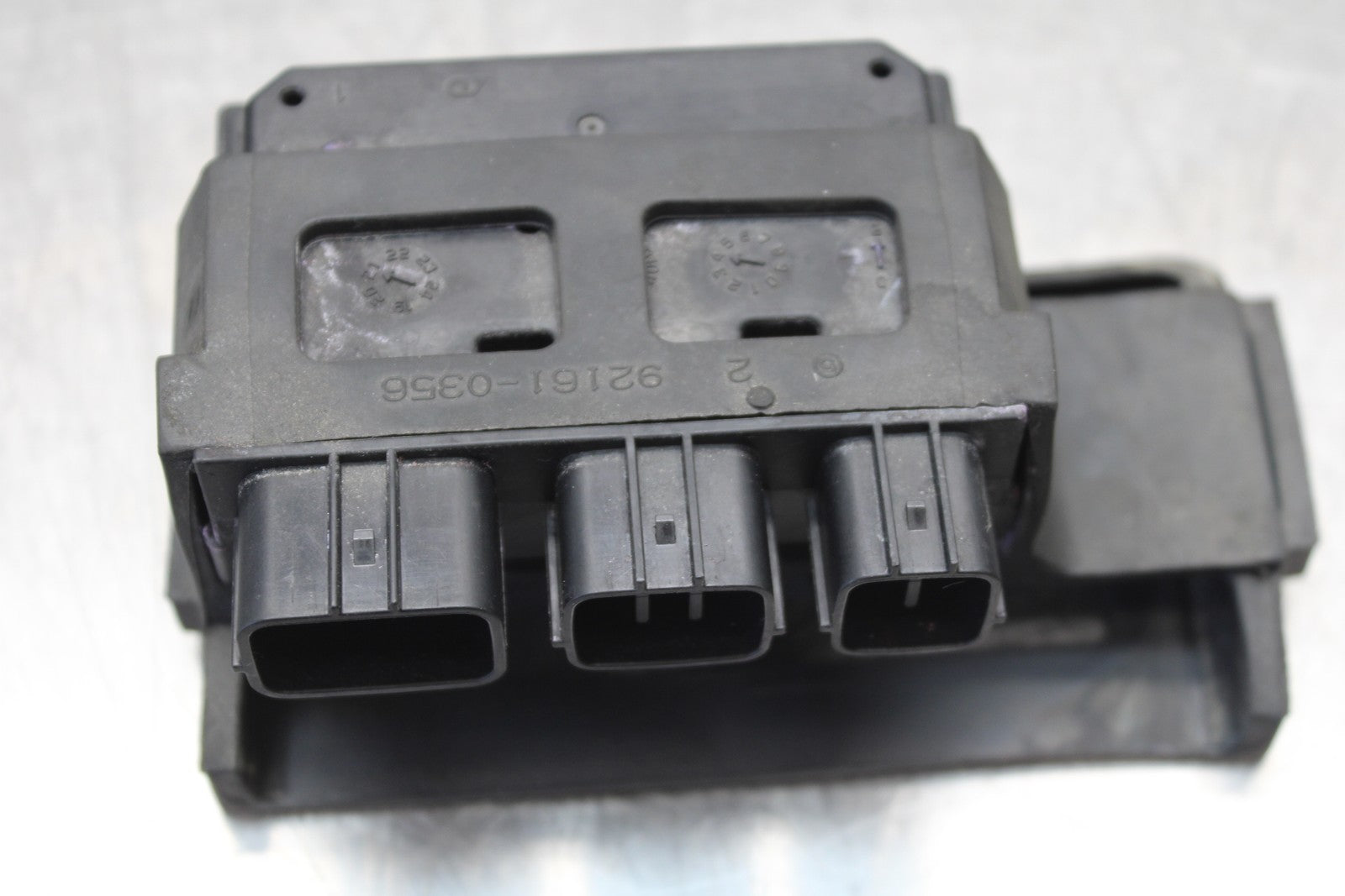 21-23 KAWASAKI NINJA ZX6R RELAY ASSEMBLY FUSE BOX BB179