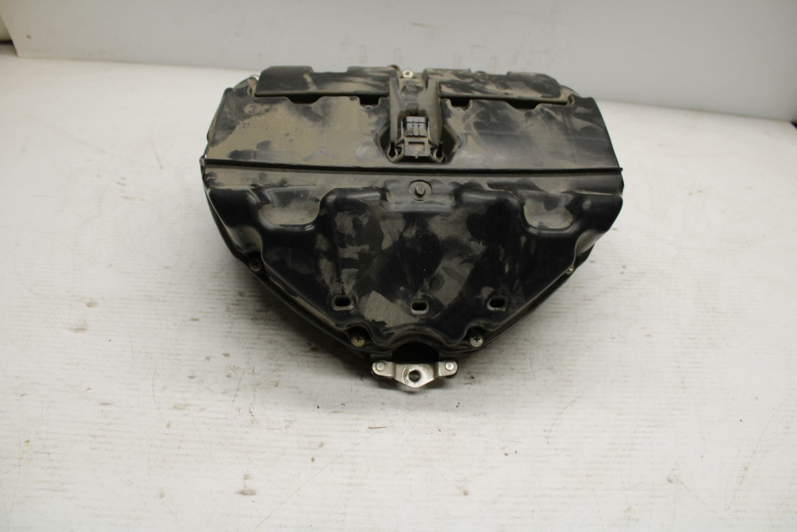 07 YAMAHA YZF R6 2c0 AIRBOX AIR INTAKE FILTER BOX BB297