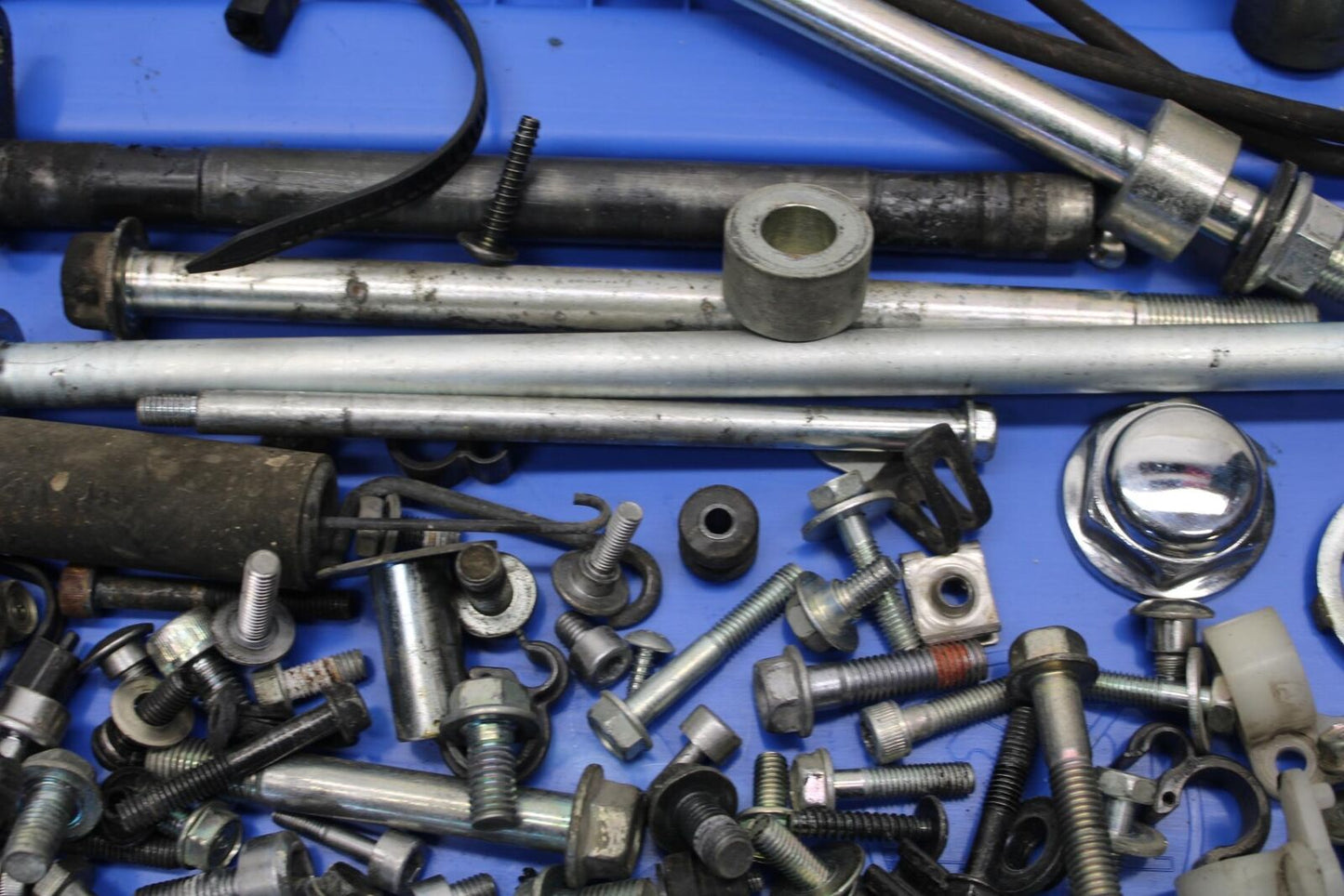 2008 Honda CBF1000 MISCELLANEOUS MOUNTING BOLTS HARDWARE MOTOR SCREWS BB641
