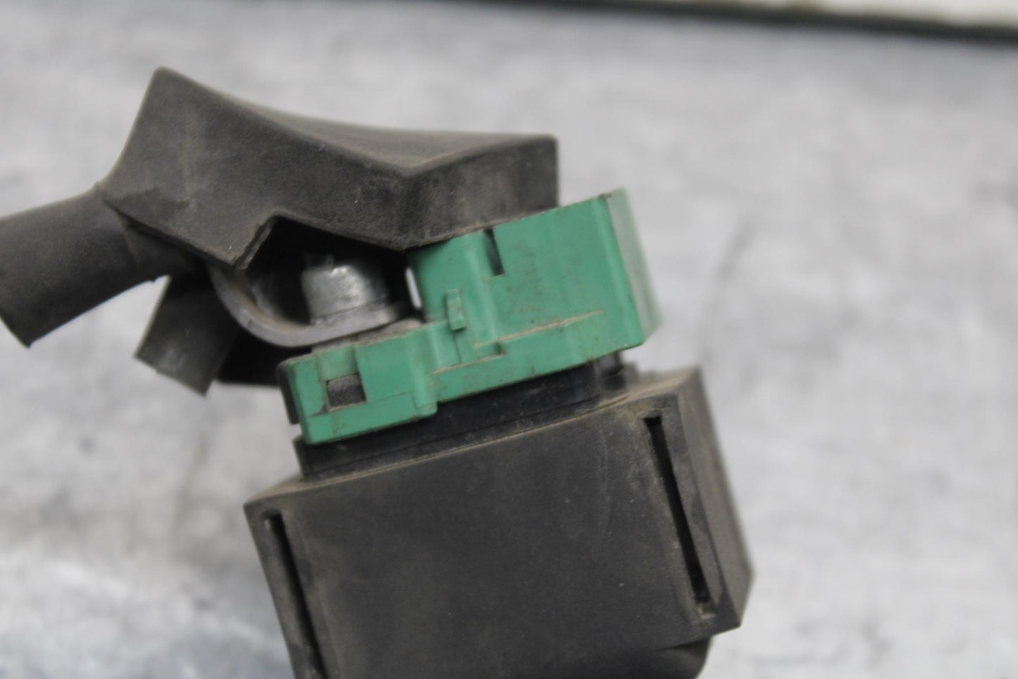 97-03 HONDA SHADOW ACE 750 ENGINE STARTER RELAY STARTING MOTOR SWITCH BB618
