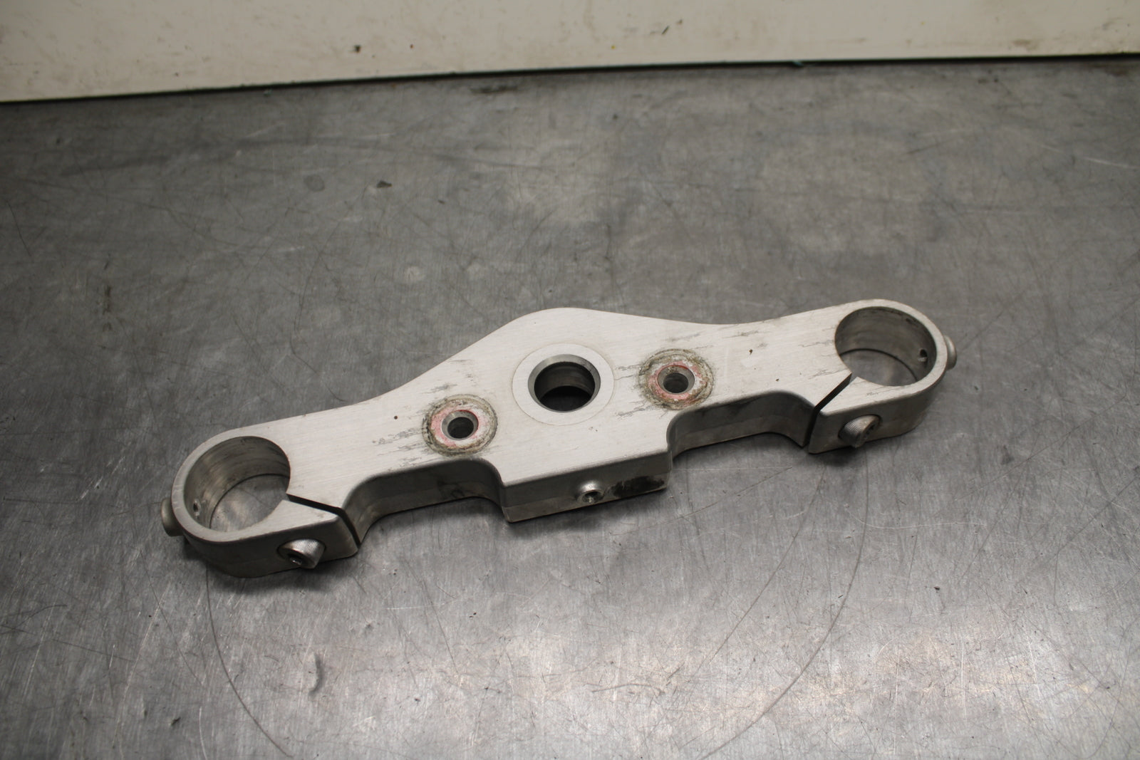 03-08 KAWASAKI VULCAN 1600 FORKS UPPER TRIPLE TREE CLAMP BB754